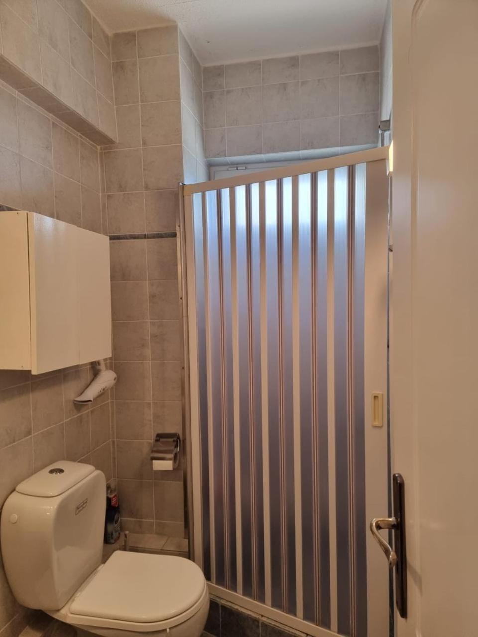 לוטראקי Atlas Apartment With Private Beach And Seaview Blue מראה חיצוני תמונה