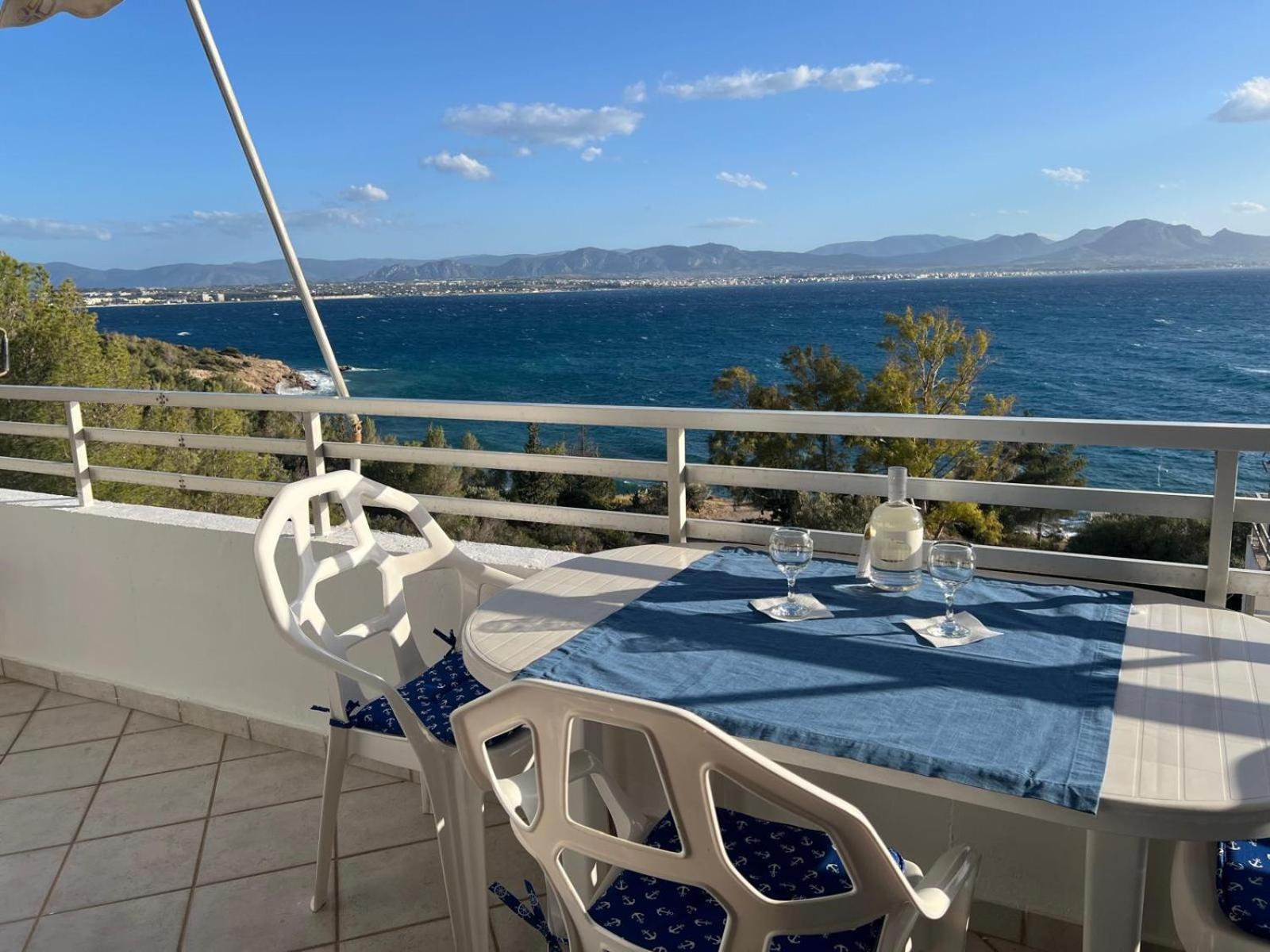 לוטראקי Atlas Apartment With Private Beach And Seaview Blue מראה חיצוני תמונה
